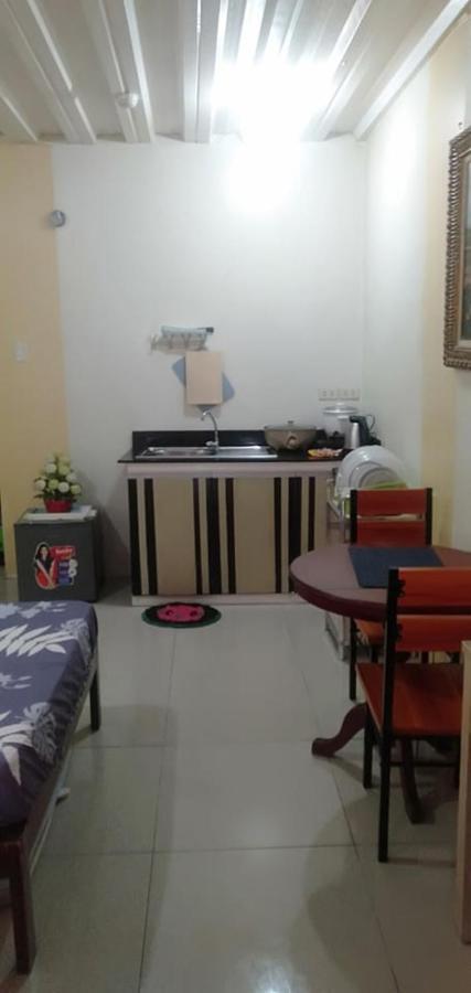 Ekonumi Rooms At Moonwalk Paranaque Paranaque City Ngoại thất bức ảnh