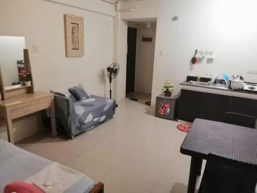Ekonumi Rooms At Moonwalk Paranaque Paranaque City Ngoại thất bức ảnh