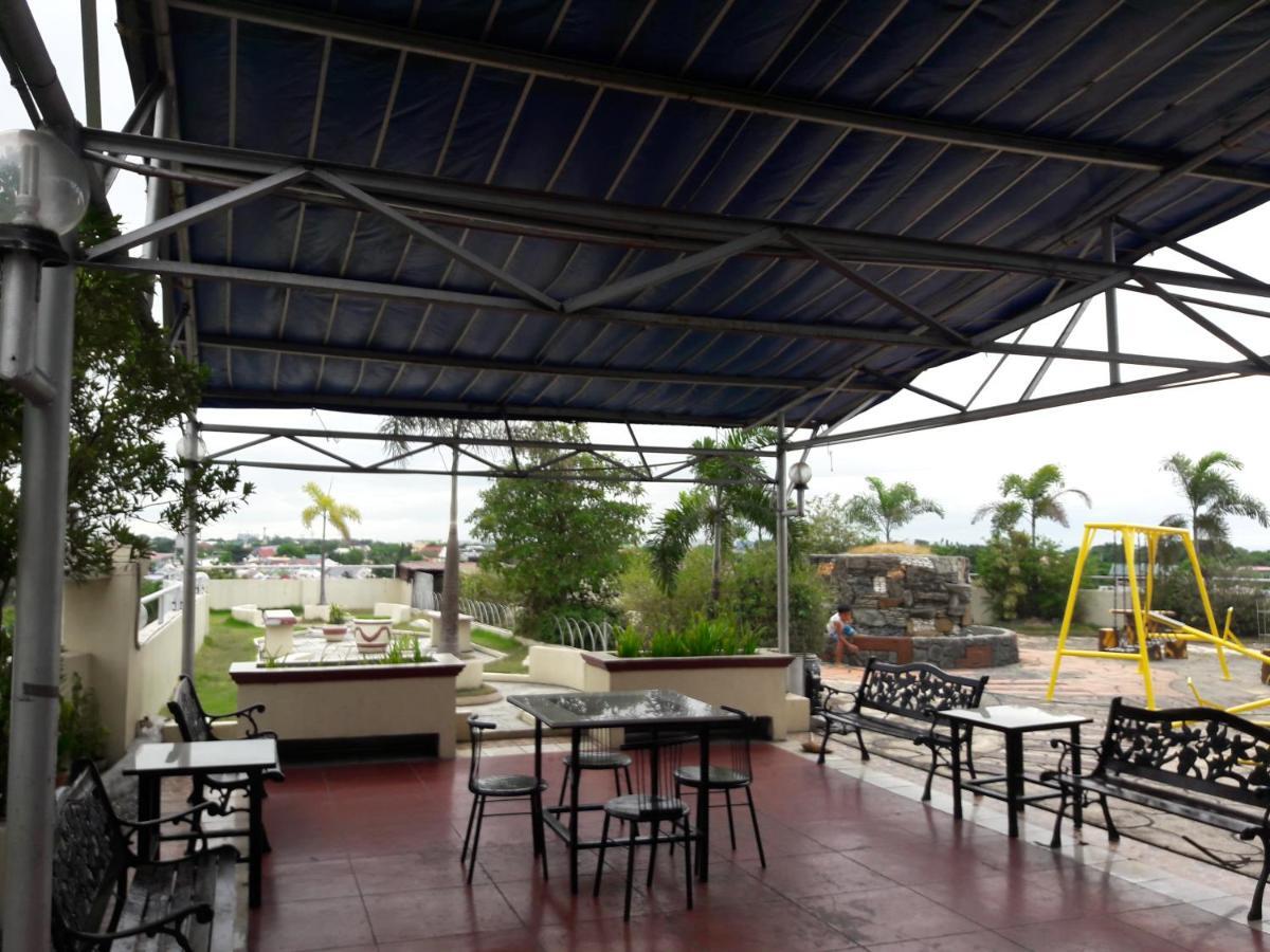 Ekonumi Rooms At Moonwalk Paranaque Paranaque City Ngoại thất bức ảnh