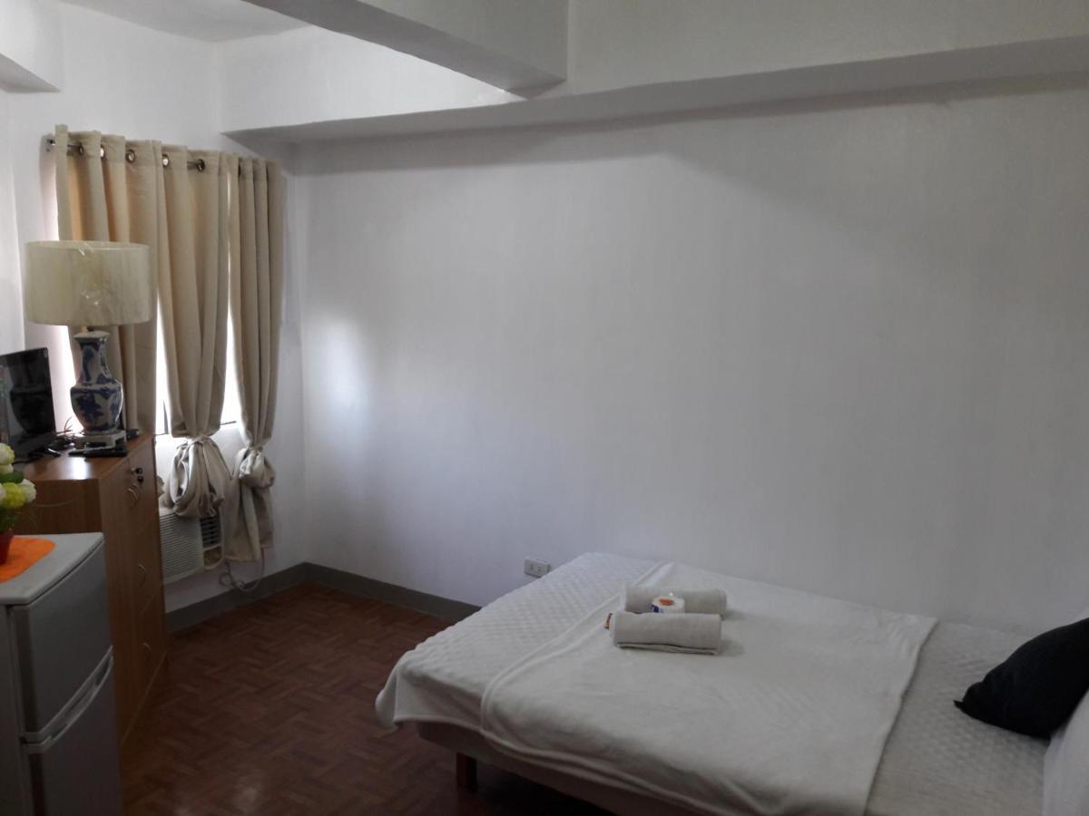Ekonumi Rooms At Moonwalk Paranaque Paranaque City Ngoại thất bức ảnh